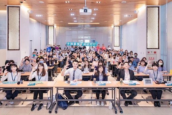 倡議科學減碳　中山大學助企業淨零1